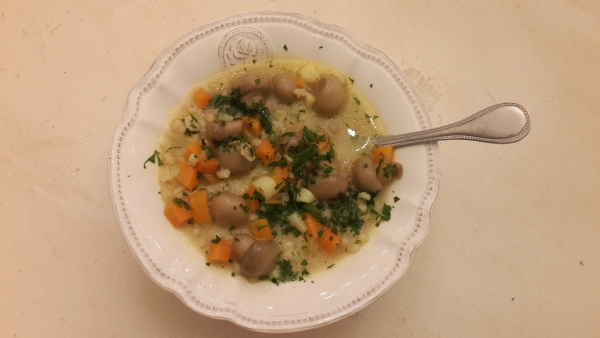 מרק גריסים ופטריות
